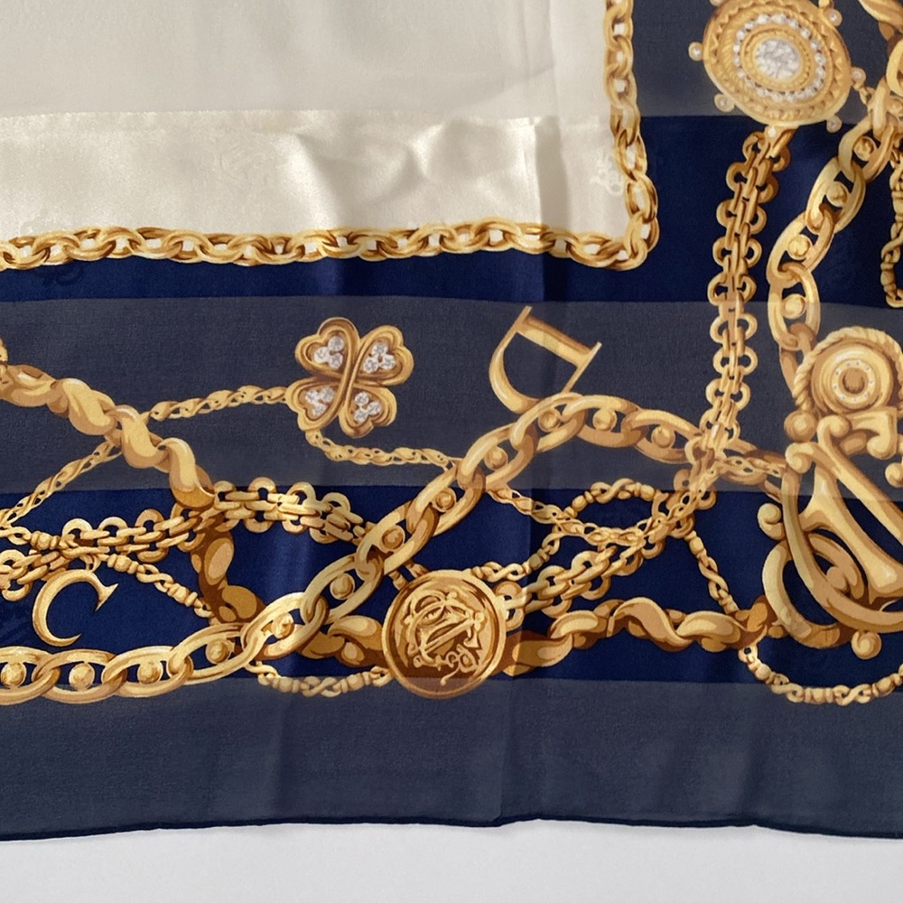 Christian Dior 100% silk scarf. Deep rich, navy blue gold cream color 34 x34 - Picture 10 of 15